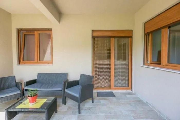 Apartman Melaiv
