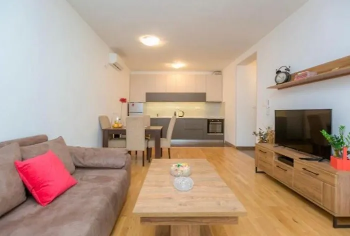 Apartman Melaiv