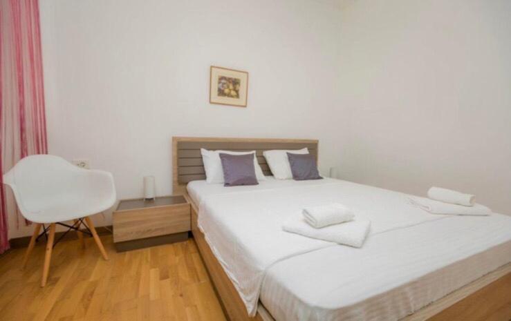 Melaiv Apartman Kotor